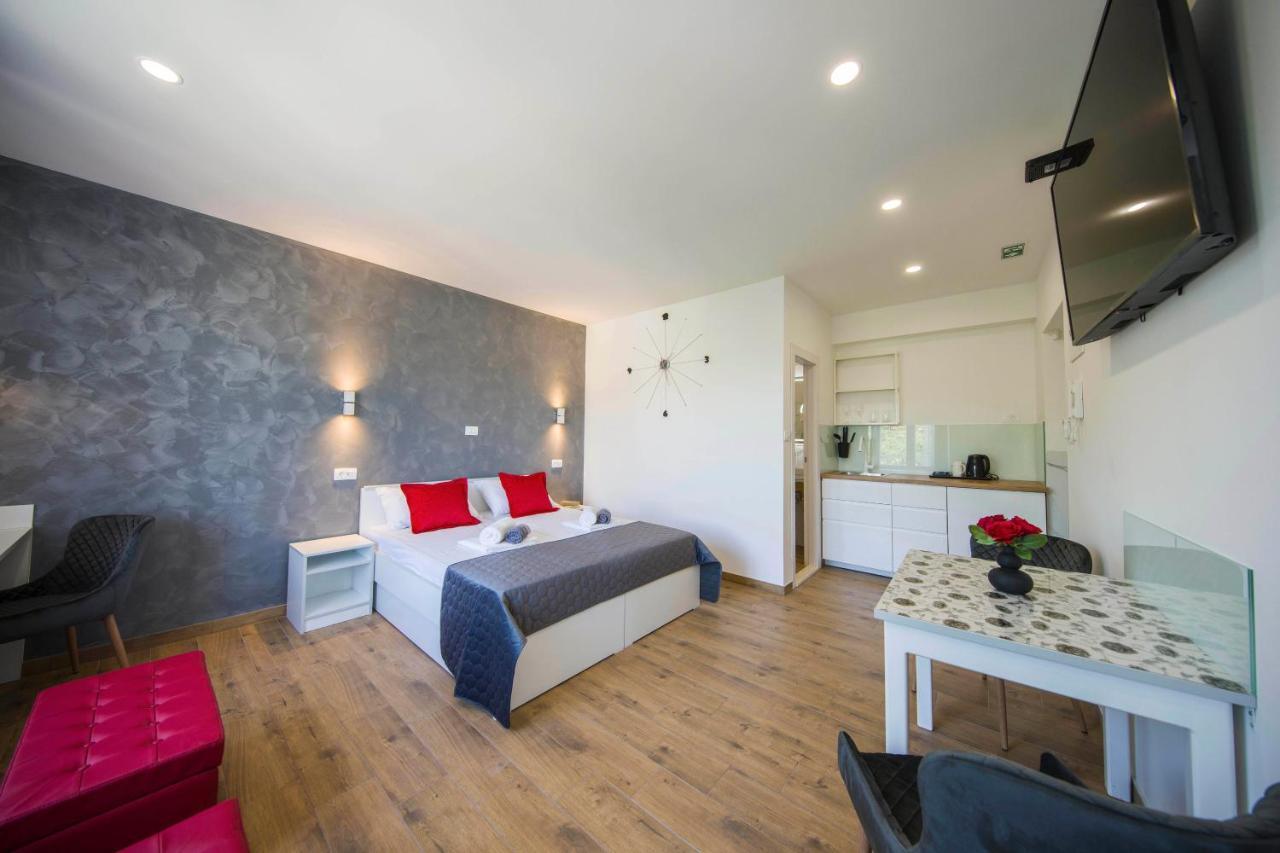 Split Central Luxury Studios Eksteriør bilde