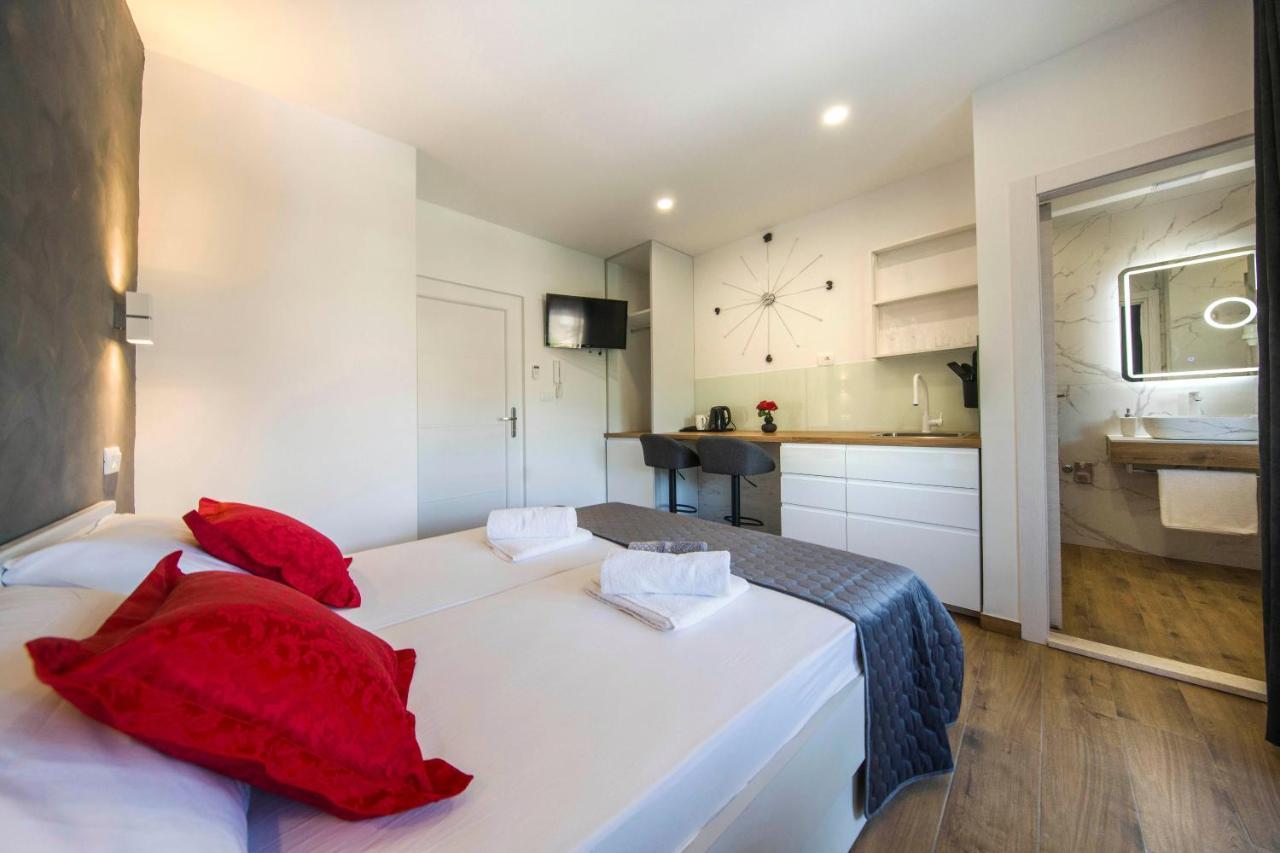 Split Central Luxury Studios Eksteriør bilde